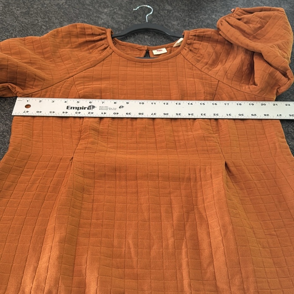 LEVIS Cait Puff-Sleeve Blouse Burnt Orange Size Large - Picture 12 of 16